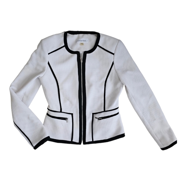 Calvin Klein Jackets & Blazers - Calvin Klein white and black blazer. Shoulder pads pockets. Size 2